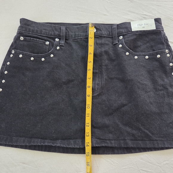 NWT Abercrombie & Fitch Black Denim Jean Skirt with Studded 36 Inch Waist 32 - Picture 6 of 7